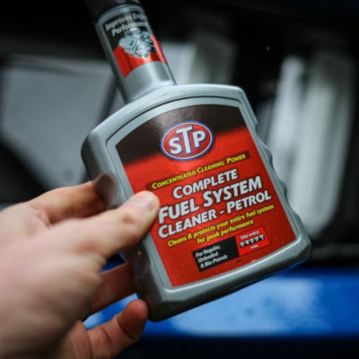 STP complete fuel system cleaner-petrol 400ml - Image 2